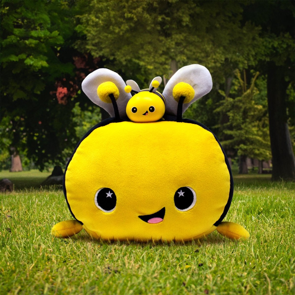 Vee the Bee Vinyl Collectible Figurine